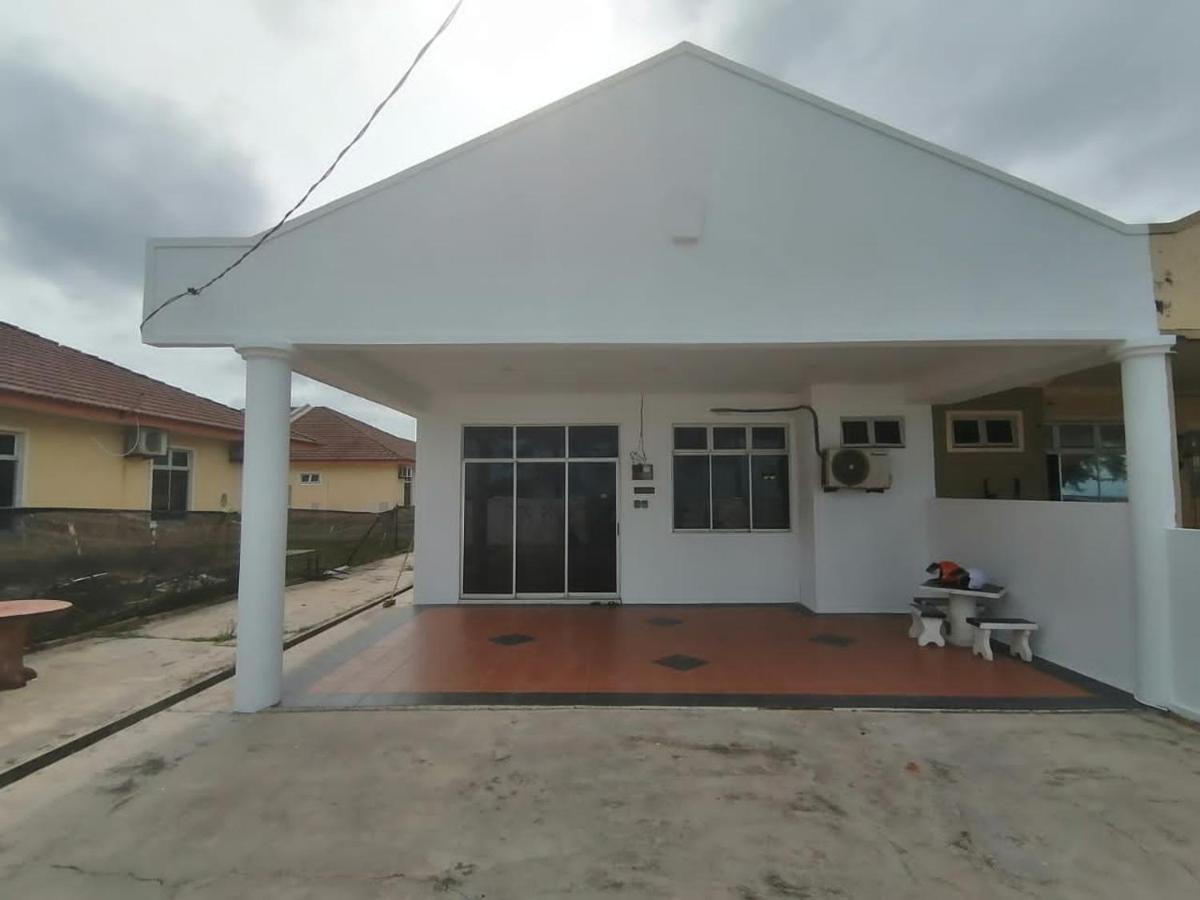 Seaview Promenade Homestay Dungun Eksteriør bilde